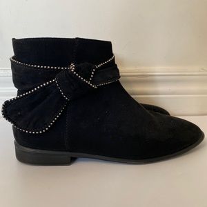 Black ankle booties girls